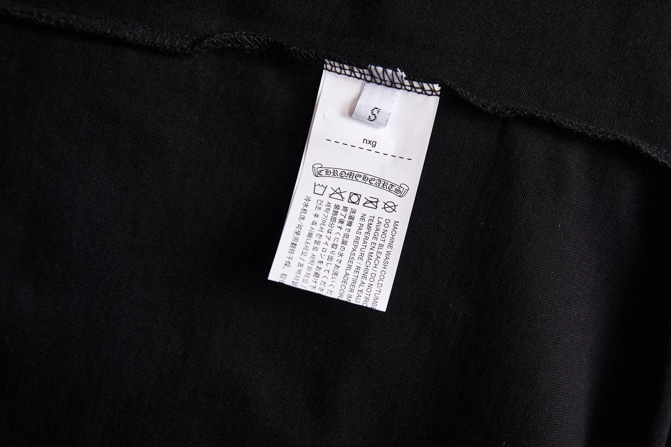 TM ： 32 ： Hot Sale os ：Black White Size：S M L XL